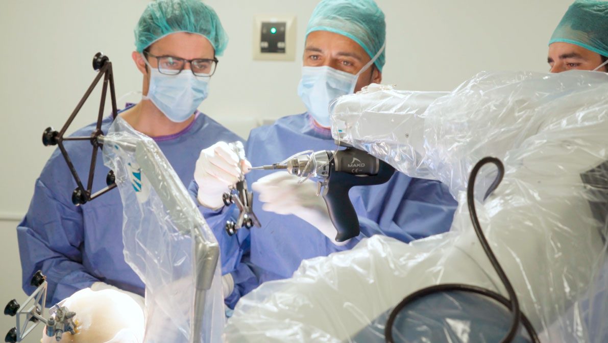Traumatología de Rodilla la artroplastia y sus cuidados